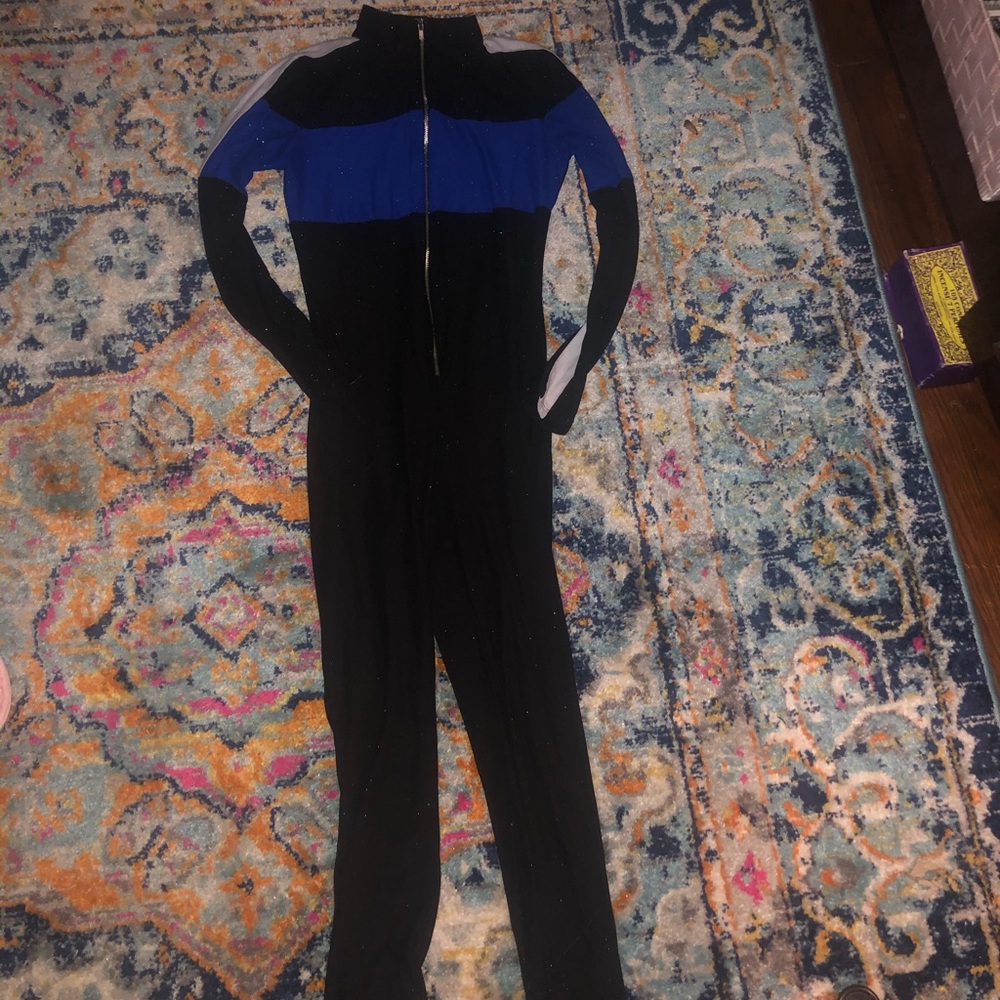 Fashion nova jump suit